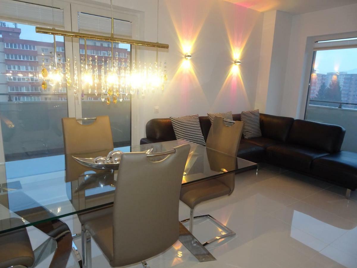 Apartament Francesca Appartement Braşov Buitenkant foto