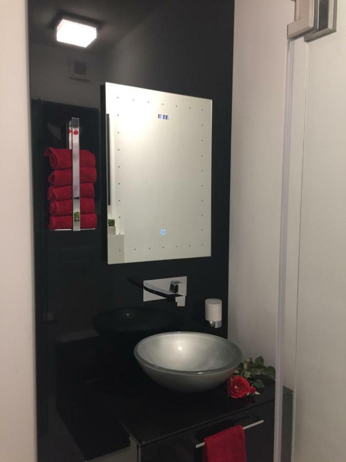 Apartament Francesca Appartement Braşov Buitenkant foto