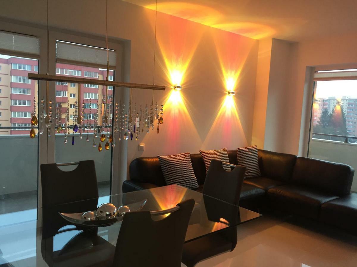 Apartament Francesca Appartement Braşov Buitenkant foto
